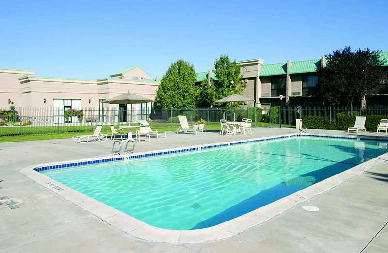 Baymont By Wyndham Murray/Salt Lake City ภายนอก รูปภาพ